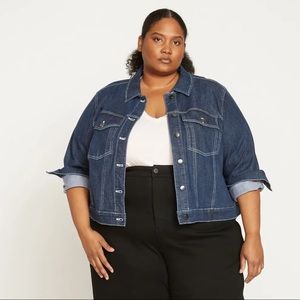 Brand new with 🏷️ 🔳Universal Standard: Kelsey Denim Jacket (Dark Indigo)